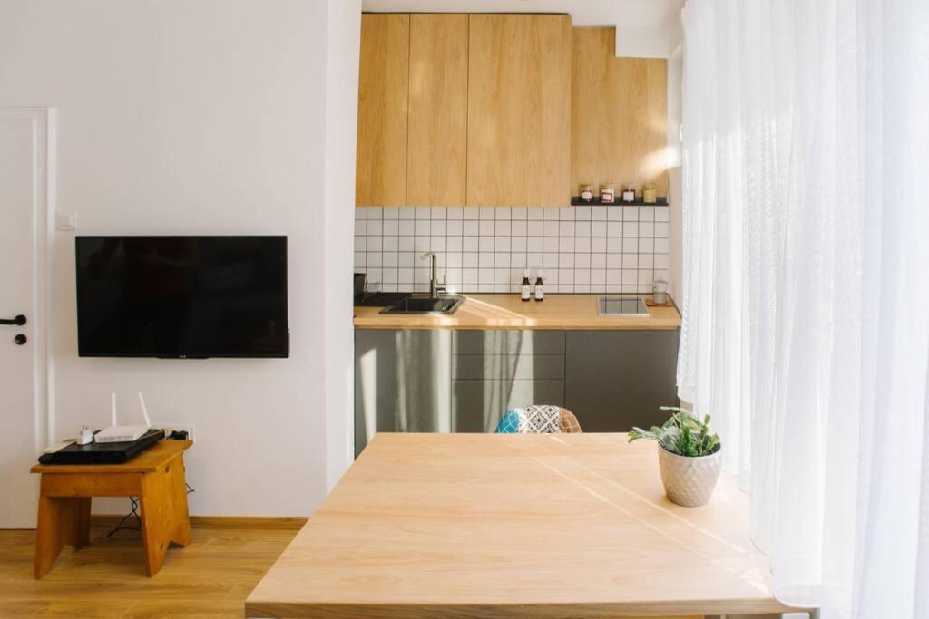 Millennium Bridge Cozy Apartment Top Location 波德戈里察 外观 照片
